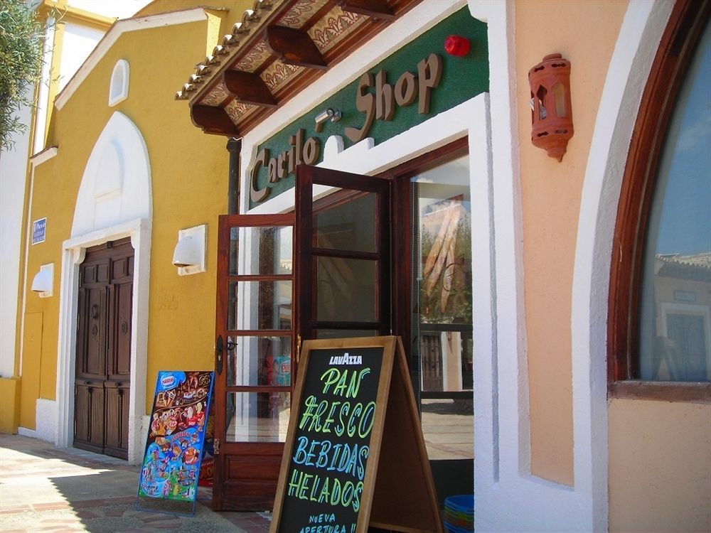 阿坎提拉朵套房酒店 坎佩略 设施 照片